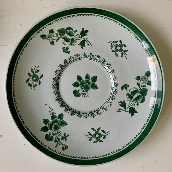 Antique Tea Cups with Saucers - Picture 2 of 5